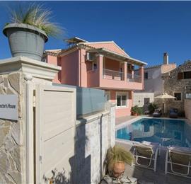 7 bedroom seaside villa with pool, Kassiopi, sleeps 13